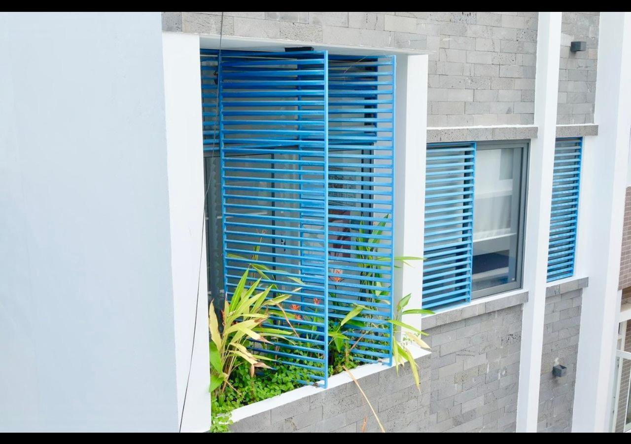 6 Bedroom House - Best Location - 5Mins My Khe Beach ダナン市 エクステリア 写真